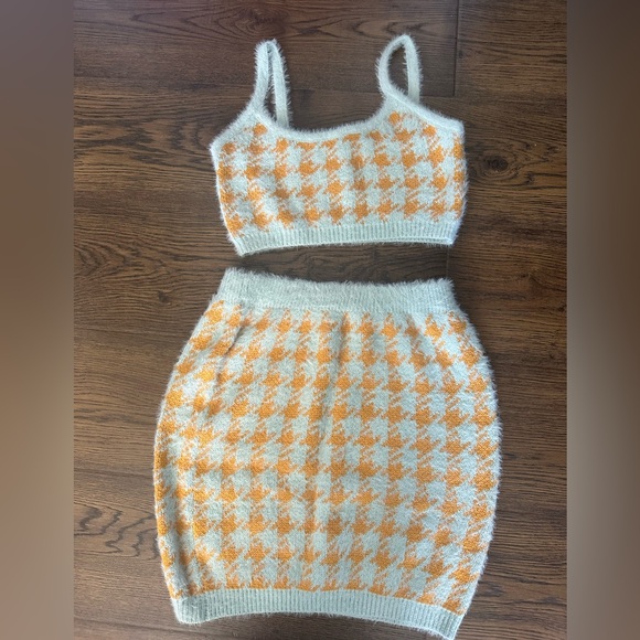 NWT anthropologie sweater and skirt set - Picture 2 of 4